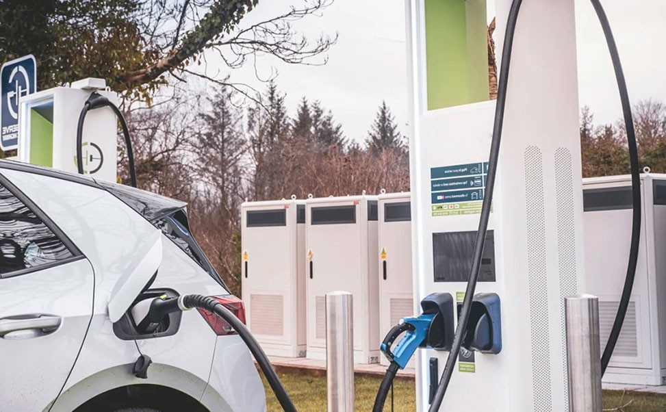 中國(guó)新能源汽車充電設(shè)施現(xiàn)狀深度剖析