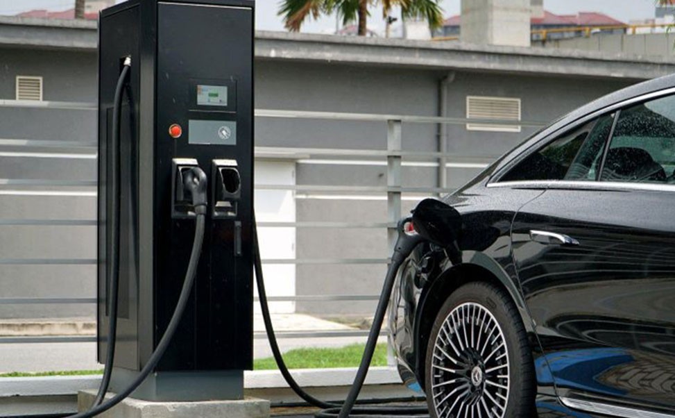 康普利汽車充電樁加盟支持全政策，助力新能源汽車發展